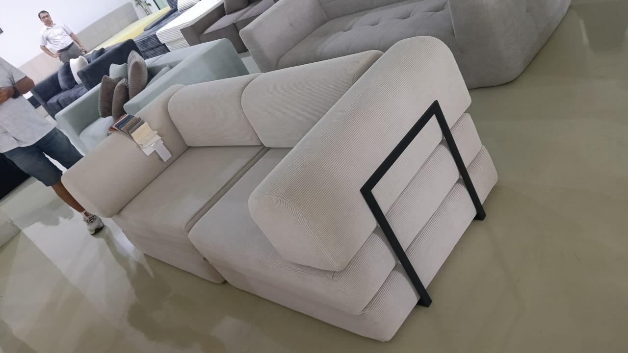 Canapé modulaire bloc coloris kaki, assise basse, style contemporain
